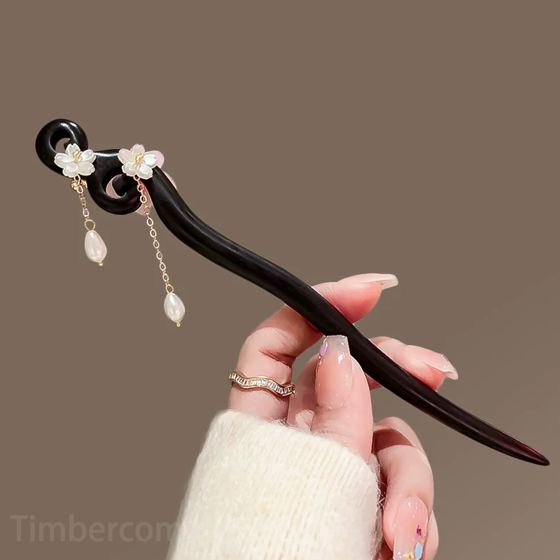 黒檀の簪 木製簪 高級 桜かんざし 揺れる 歩揺かんざし 和装ヘアアクセサリー 成人式 結婚式 天然木かんざし