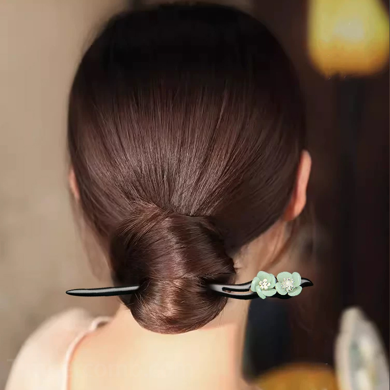 黒檀木かんざし 木製簪 花モチーフ 高級 まとめ髪 おしゃれ 成人式 結婚式 和装 ヘアアクセサリー 天然木