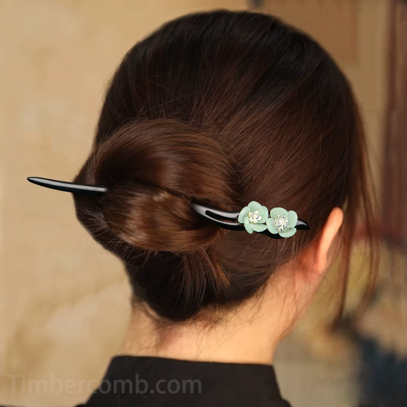 黒檀木かんざし 木製簪 花モチーフ 高級 まとめ髪 おしゃれ 成人式 結婚式 和装 ヘアアクセサリー 天然木