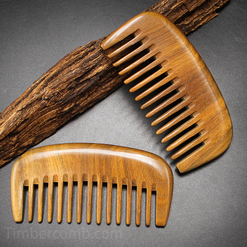 檀木櫛 マッサージ 木製の櫛 コンパクト 携帯便利 静電気防止 頭皮マッサージ 芳醇な木の香り 毎日のヘアケアに最適