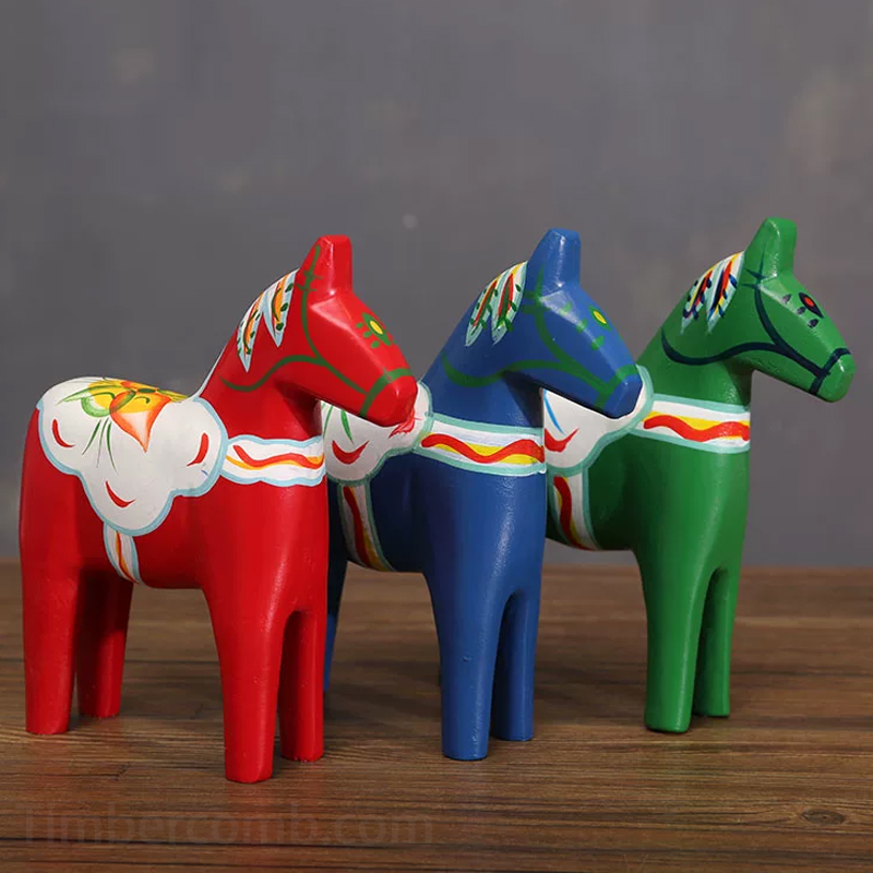 馬の置物 手描き 木製置物 スウェーデンのダーラナホース 木製動物