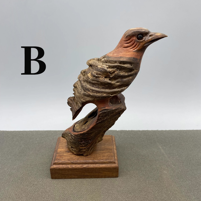 松の木の香り 手工彫り 木彫り鳥の置物 根彫り 実木工芸品 机・茶室・オフィスデスクの装飾アート