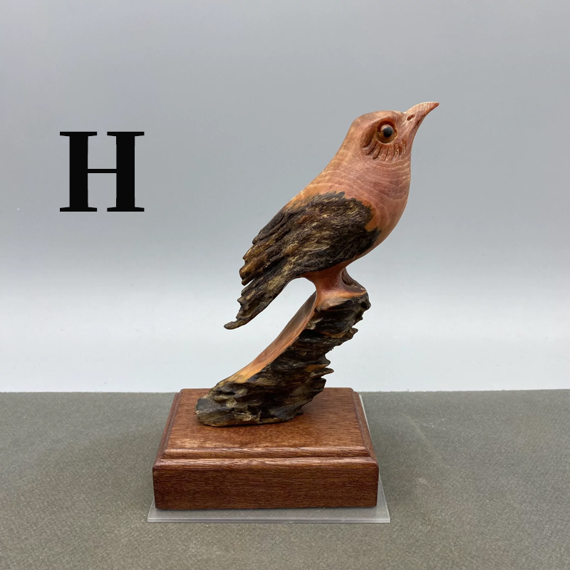 松の木の香り 手工彫り 木彫り鳥の置物 根彫り 実木工芸品 机・茶室・オフィスデスクの装飾アート