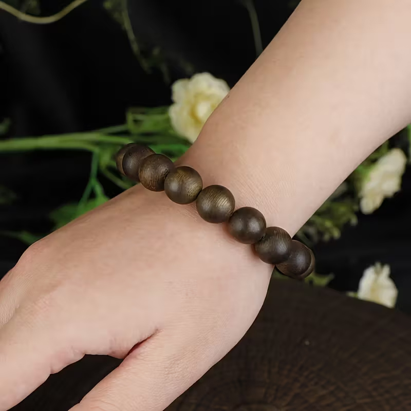 天然沈香木数珠ブレスレット 木製ビーズ、ヴィンテージ、天然の香り、男女兼用の盤玩アクセサリー、仏珠ネックレス。
