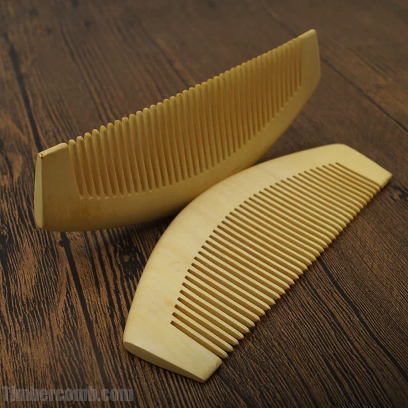 つげ櫛 本つげ 上質仕上げ 4.5寸とかし櫛 椿油仕上 静電気防止 携帯ポーチ付き自宅用