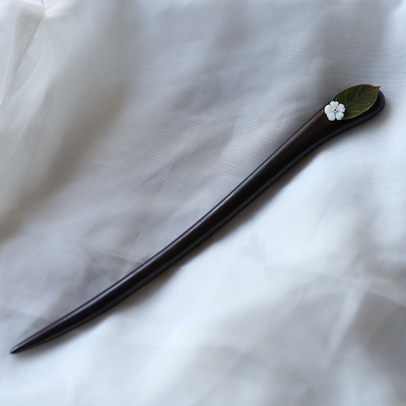 黒壇 かんざし 桜 一本差し 天然木 髪飾り 黒檀簪 普段使い 成人式 留袖用 結婚式