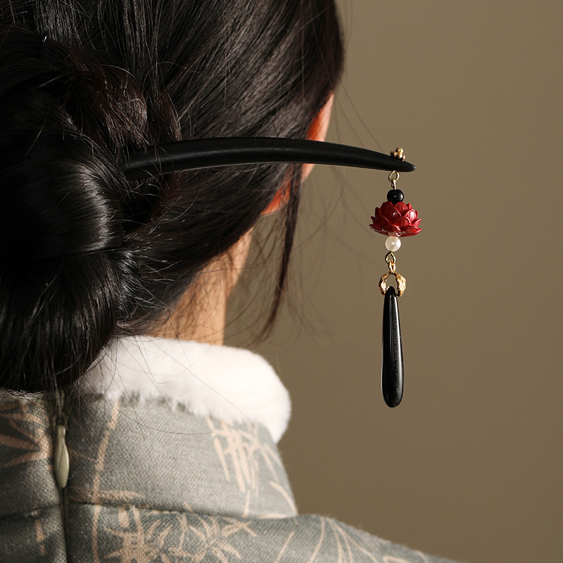 黒檀の蓮の花のかんざし 天然木 簪 辰砂 花 和装 洋装 髪飾り 普段使い 高級感