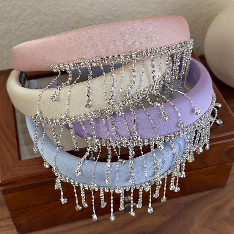 ヘアバンド レディース ラインストーン フリンジ カチューシャ ヘアアクセサリー おしゃれ パーティー 結婚式 二次会  