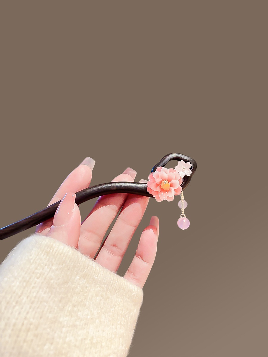 檀木 かんざし 桜の花 天然木 簪 一本 和装 普段使い 成人式 留袖用 髪飾り