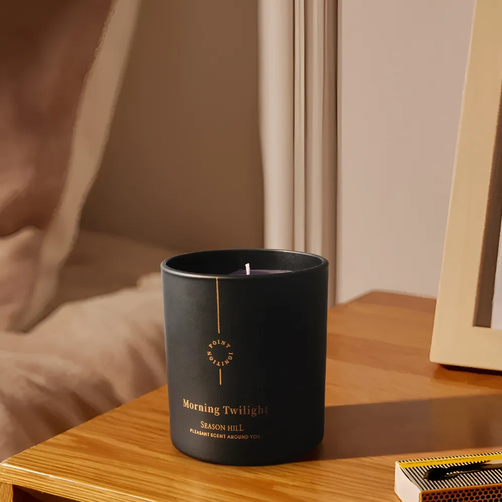 プレミアム アロマキャンドル 黒缶入り ソイキャンドル キャンドルランタン ルームフレグランス お風呂 瞑想 誕生日 お祝い