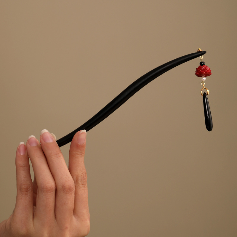 黒檀の蓮の花のかんざし 天然木 簪 辰砂 花 和装 洋装 髪飾り 普段使い 高級感