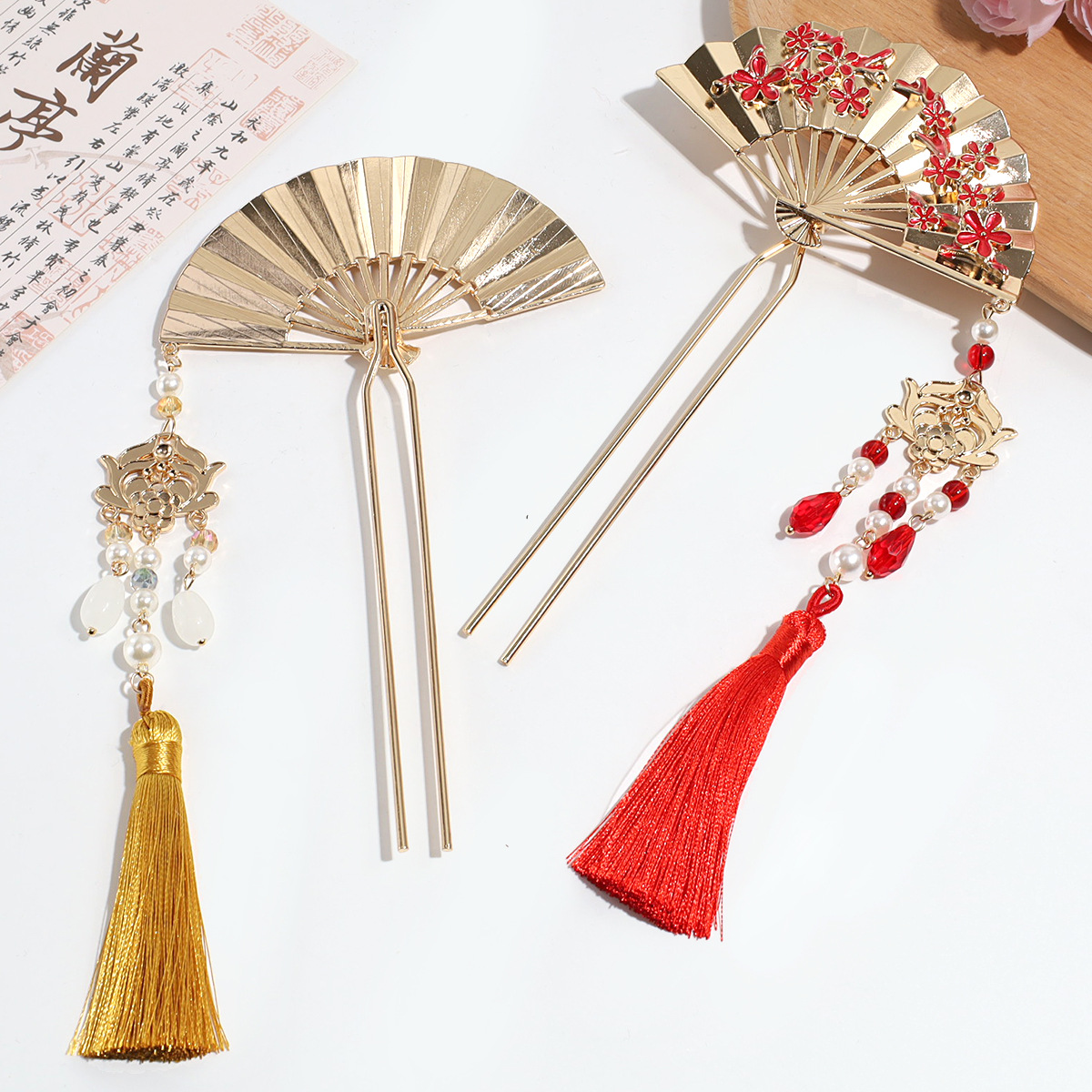 成人式髪飾り かんざし 扇モチーフ タッセル 合金 U字ヘアピン  結婚式 和装 普段使い 中華風かんざし ﻿
