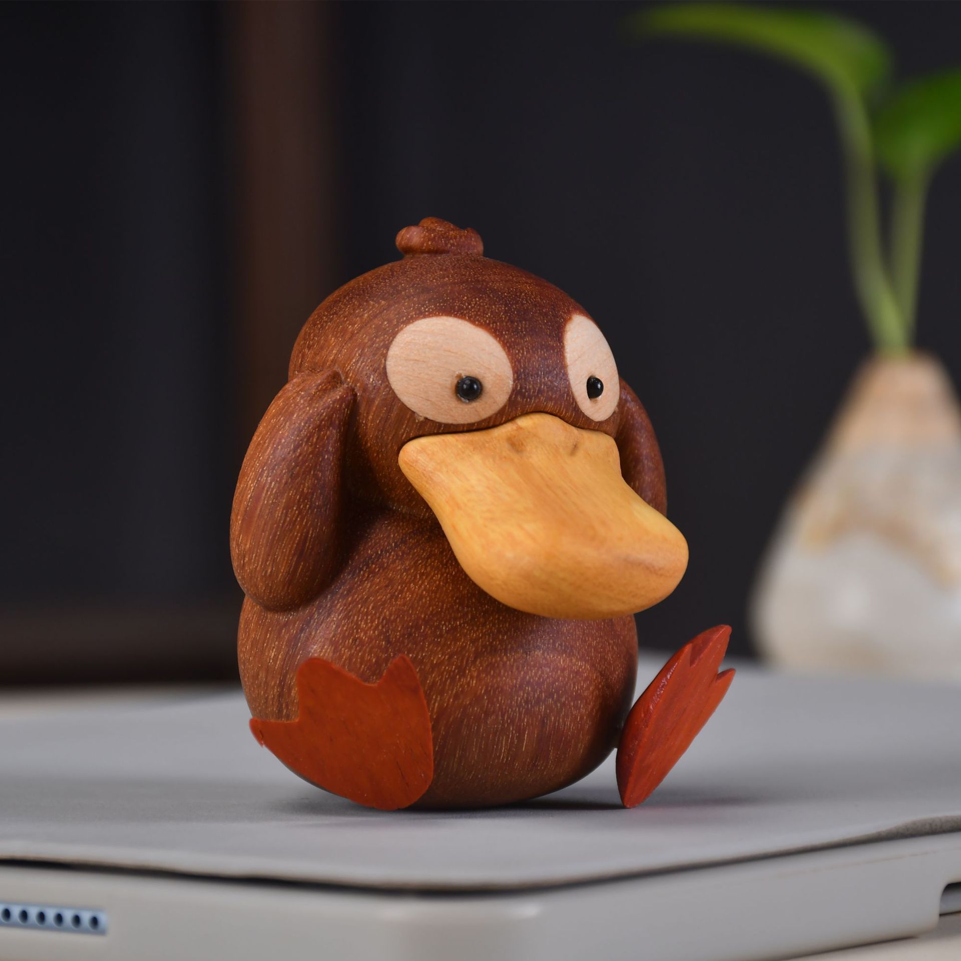 木製 ポケットモンスター コダック 置物 Koduck オブジェ 人形 木製