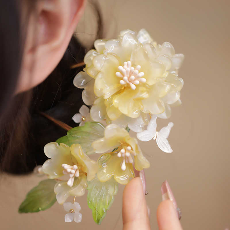 成人式髪飾り 牡丹 ぼたん かんざし Uピン ヘアピン 髪飾り お花 結婚式 浴衣 ヘアアクセサリー