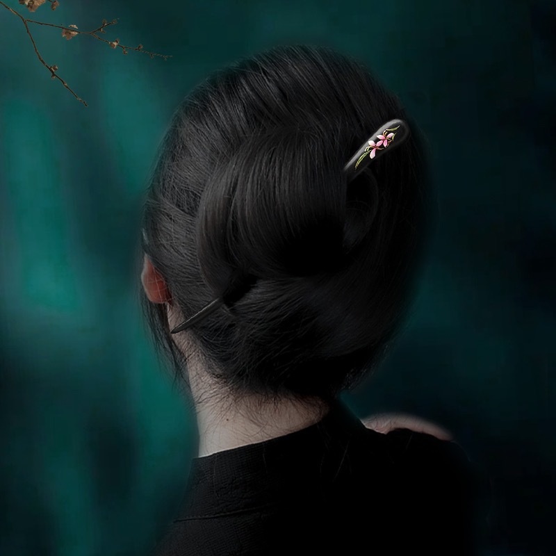 黒壇木 かんざし 天然木 簪 花柄 漆塗 一本差し 普段使い 成人式 留袖用 結婚式 