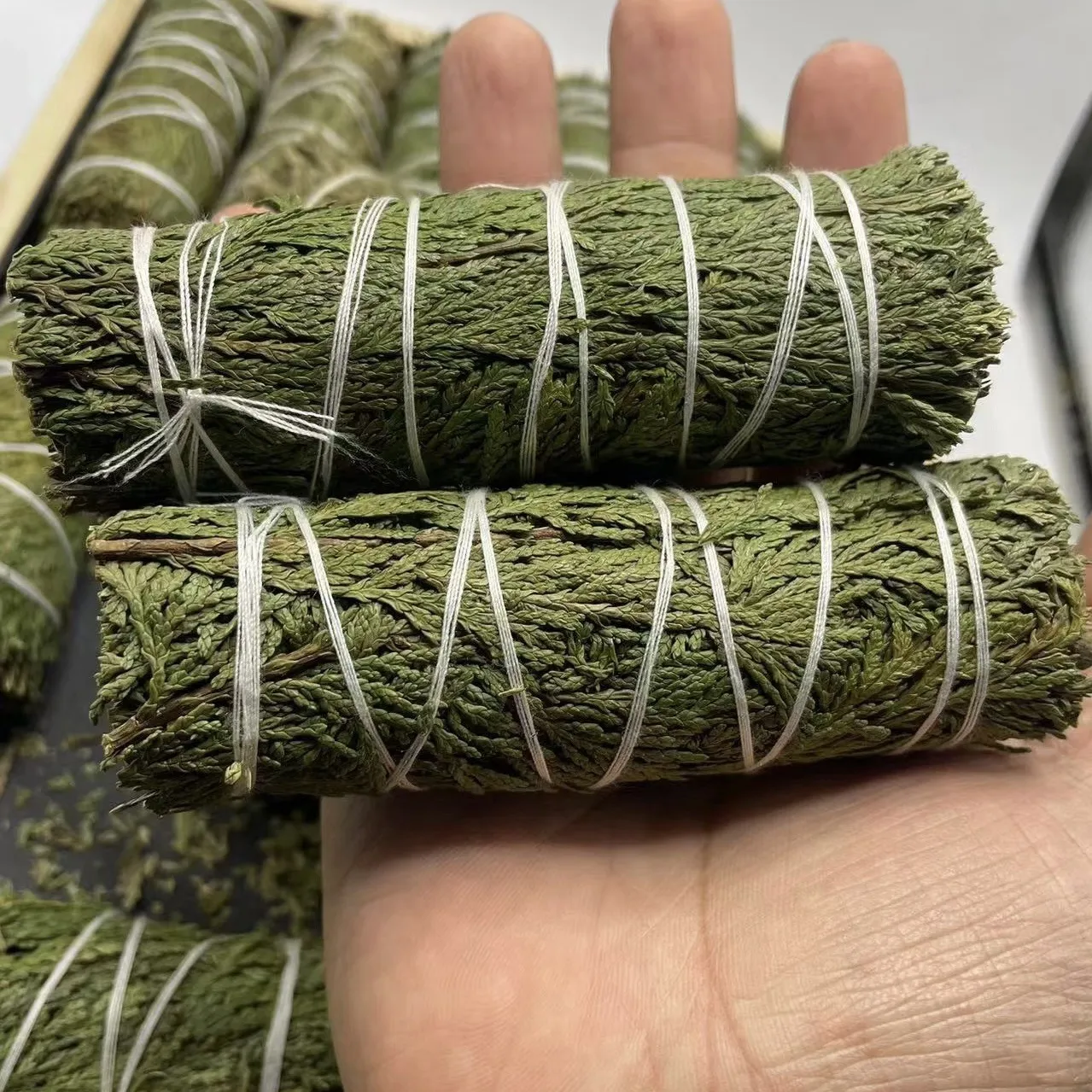 天然 シダーウッド バンドル スモーキー アロマ お香 ヨガ 瞑想 浄化用