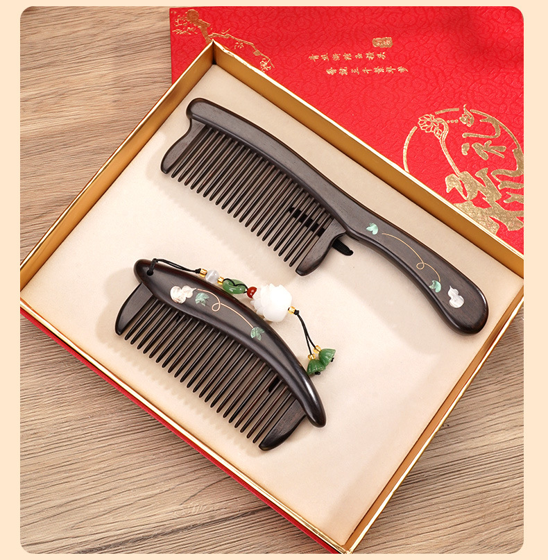 櫛 2本セット くし 木製 高級 コーム 檀木 解櫛 手付櫛 ヘアブラシ 静電気防止 頭皮ケア 敬老の日 母の日 ギフト ギフトボックス付き 