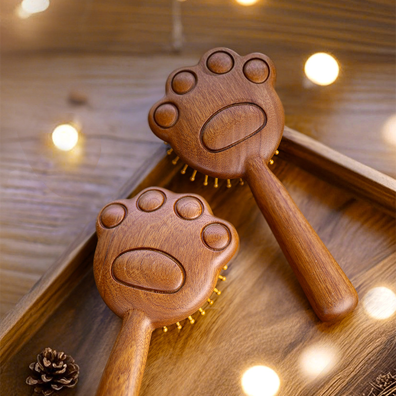 ヘアブラシ 木製 猫の形 静電気防止 くし  檀木 櫛 ヘッドマッサージ パドルブラシ 軽量 子供用 プレゼント ギフト かわいい