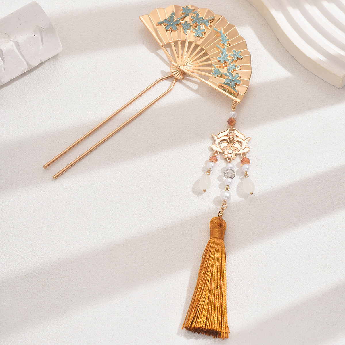 成人式髪飾り かんざし 扇モチーフ タッセル 合金 U字ヘアピン  結婚式 和装 普段使い 中華風かんざし ﻿