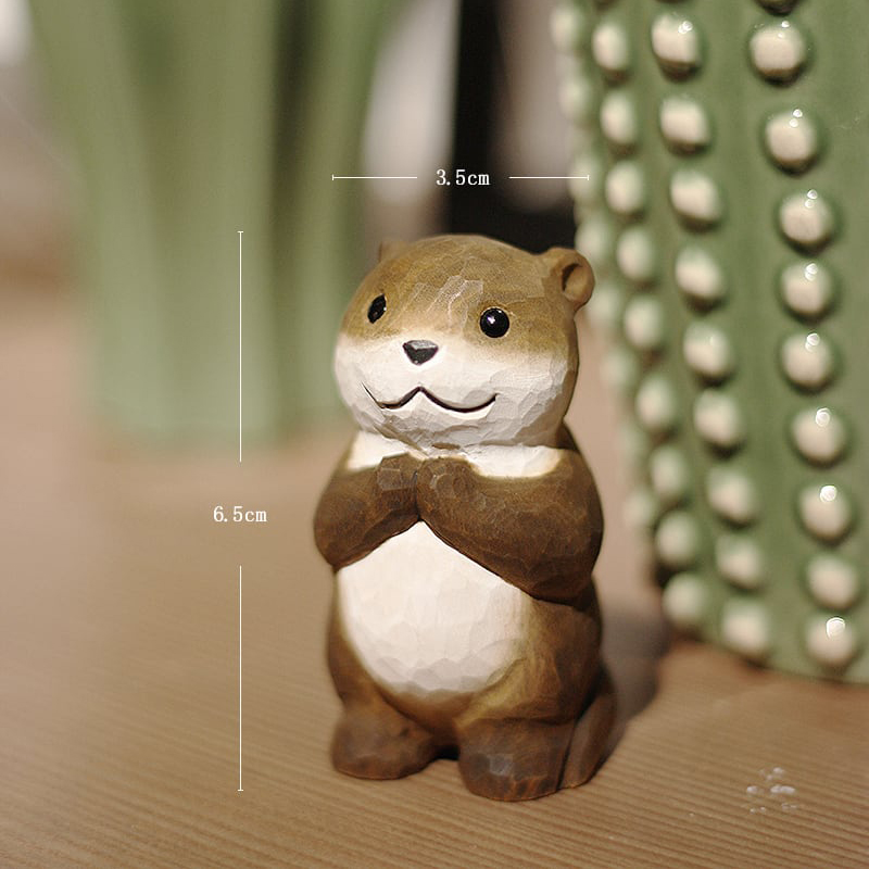 カワウソ 置物 木彫りのカワウソ 贈り物 デスクトップ 動物置物 天然木 ハンドメイド