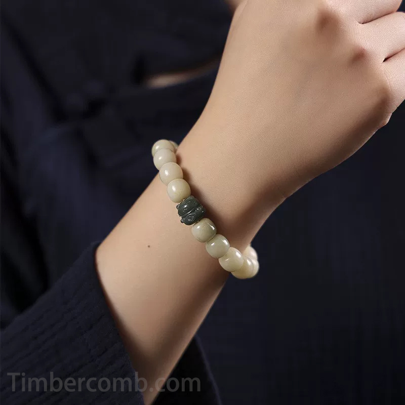 菩提樹 ブレスレット 女性用 数珠ブレスレット 白玉菩提 猫 ねこ 肉球 癒し 可愛い  お守り 天然木 プレゼント