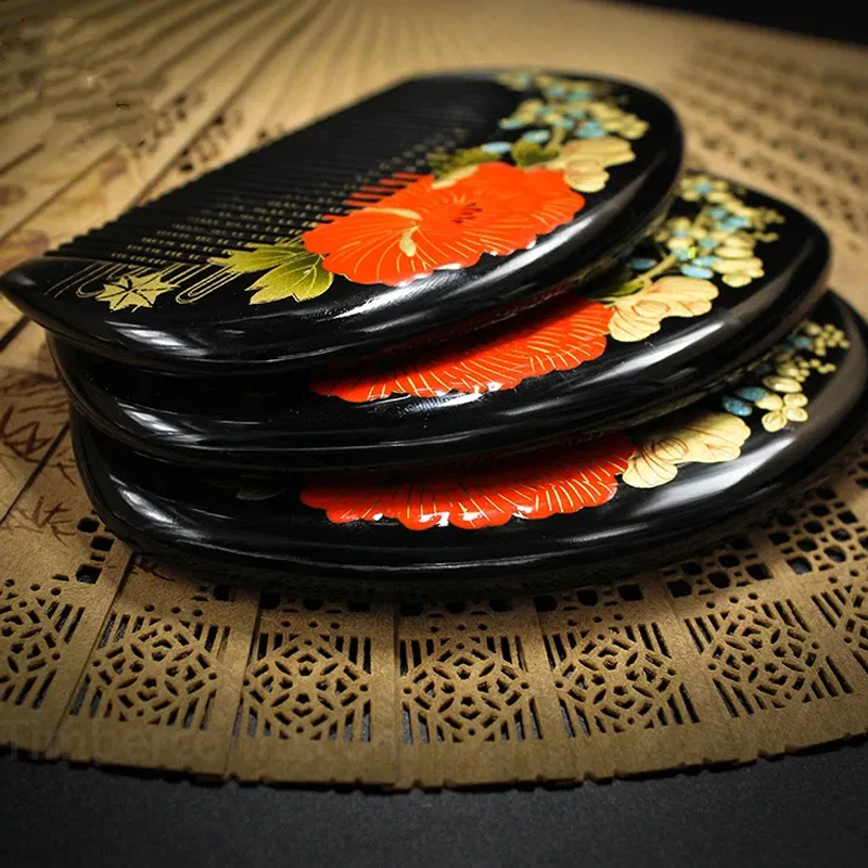 つげ櫛 本つげ 木の櫛 牡丹蒔絵 半月 花櫛 漆絵 静電気防止 お守り 頭皮マッサージ コーム 天然木