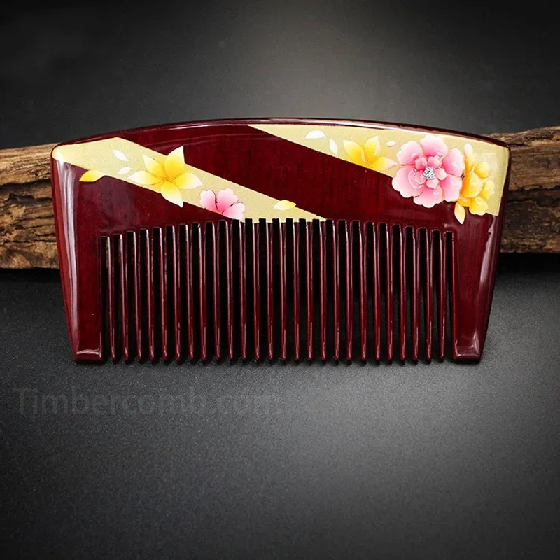 つげ櫛 ヘアブラシ 木製の櫛 桜蒔絵 お守り 塗り櫛 静電気防止 美髪 頭皮マッサージ コンパクト 朱　 