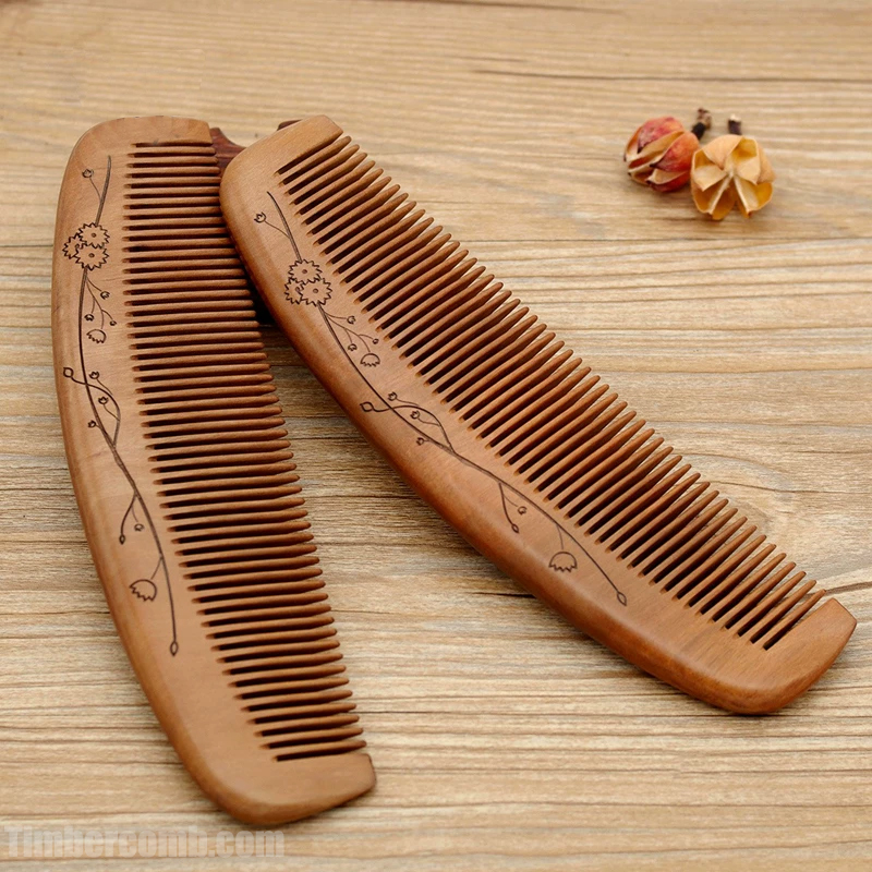 桃の木櫛 ヘアブラシ 櫛高級 髪の毛サラサラ とかし コーム おしゃれ 静電気防止 抜け毛防止