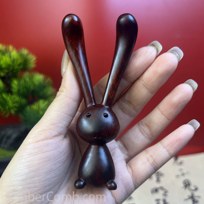 兎兎マッサージ櫛