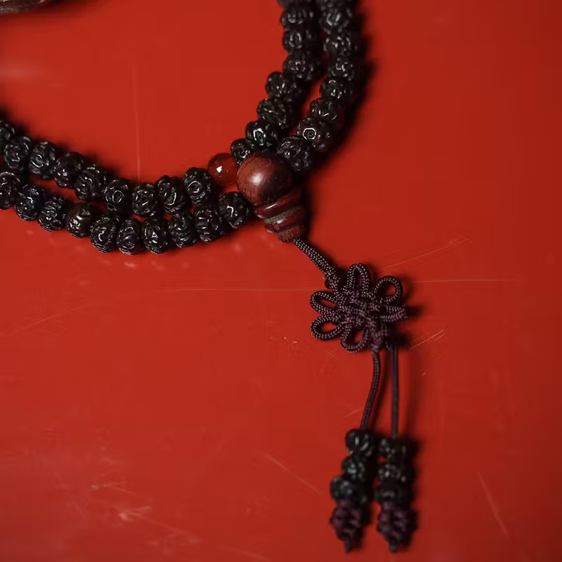 天然 如意菩提樹の実 108玉 数珠ブレスレット正統な老料使用。厄除け・開運の御守りとして、男女兼用のオリジナルデザインブレスレット。