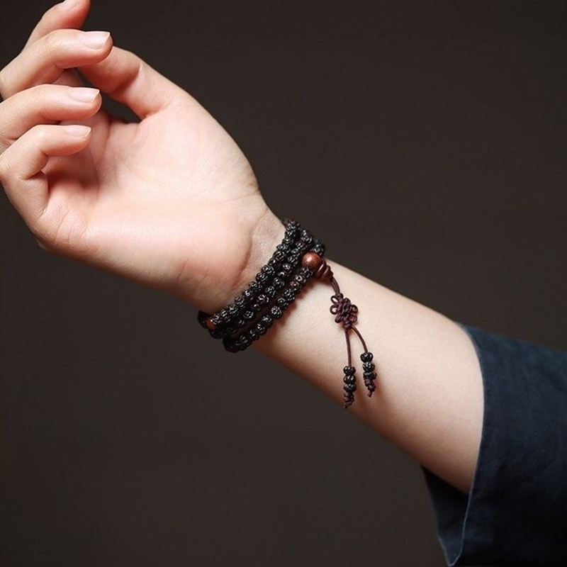 天然 如意菩提樹の実 108玉 数珠ブレスレット正統な老料使用。厄除け・開運の御守りとして、男女兼用のオリジナルデザインブレスレット。