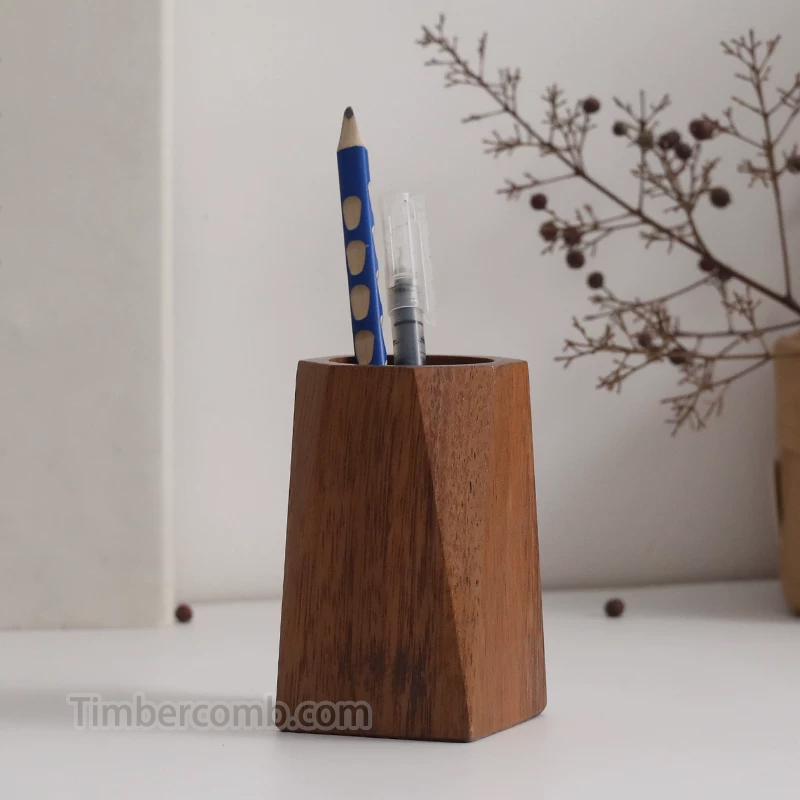 実木ペンスタンド 木製ペン立て オフィスデスク収納ボックス高級感のあるかわいい置物