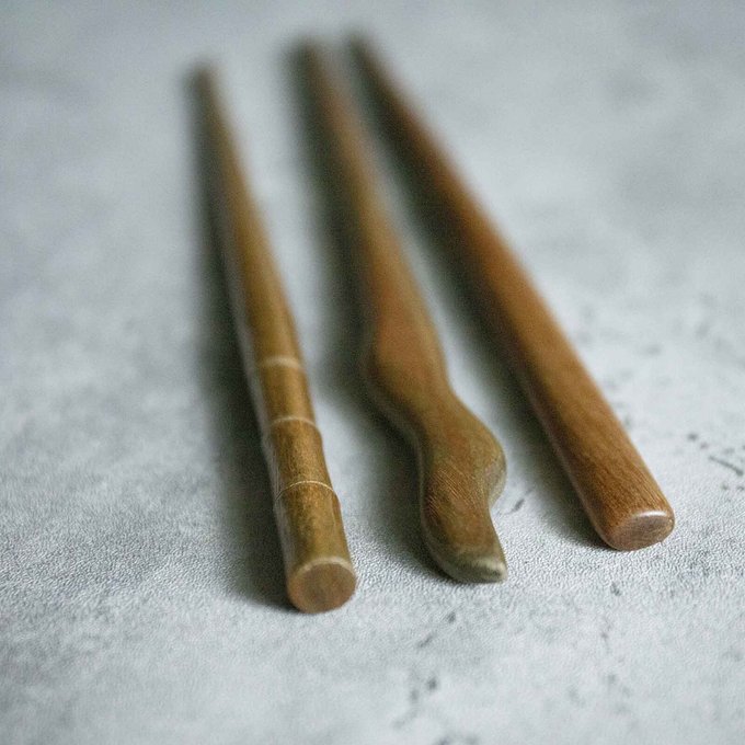 高級木材 シンプル 木製の１本かんざ 檀木 緑檀 簪 ヘアアクセサリー