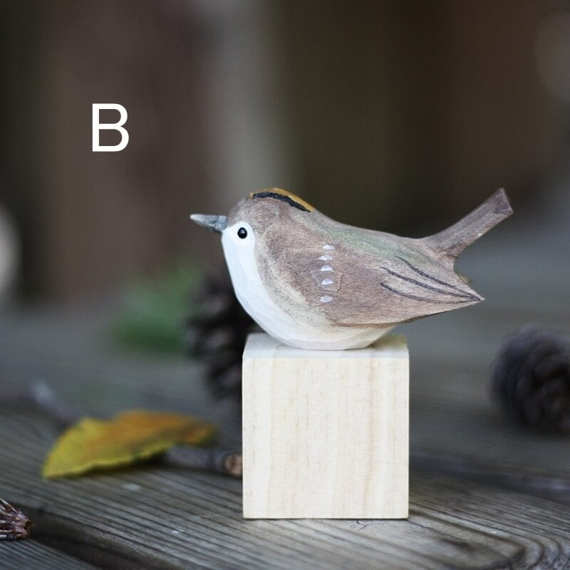 木彫り小鳥の置物【6種】トリ 置物 贈り物 デスクトップ 部屋飾り物 木製オブジェ トリ 置物 天然木 ハンドメイド