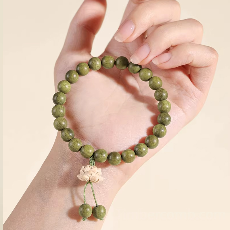 緑檀木ブレスレット 蓮 お守り ビーズサイズ8mm 腕輪ブレスレット レディース 数珠ブレスレット 木製 ブレス 