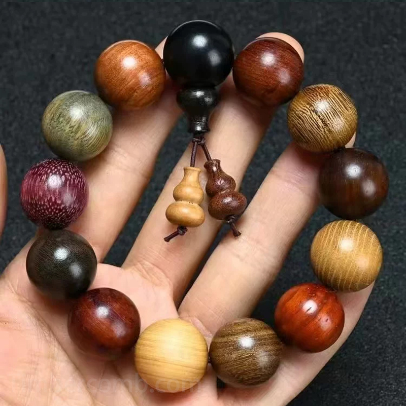 檀木 ブレスレット お守り 木製ブレスレット 天然木 腕輪 メンズレディース おしゃれ数珠ブレスレット
