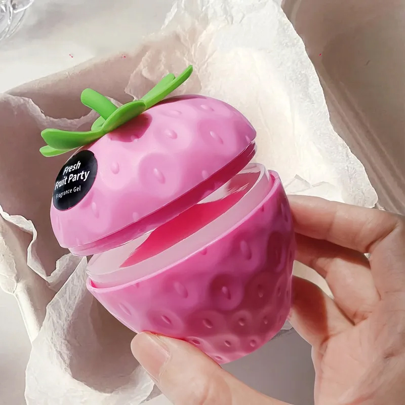 いちごの形 芳香剤 固形 置き型 部屋*車 エアフレッシュナー ルームフレグランス 消臭 アロマ