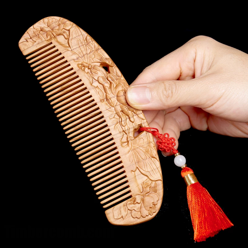 桃の木櫛 コーム 彫刻 櫛 蝶恋花 両面彫刻 お守り 静電気防止 美髪 頭皮マッサージ 抜け毛防止