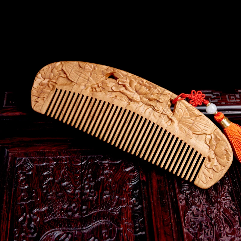 桃の木櫛 コーム 彫刻 櫛 蝶恋花 両面彫刻 お守り 静電気防止 美髪 頭皮マッサージ 抜け毛防止