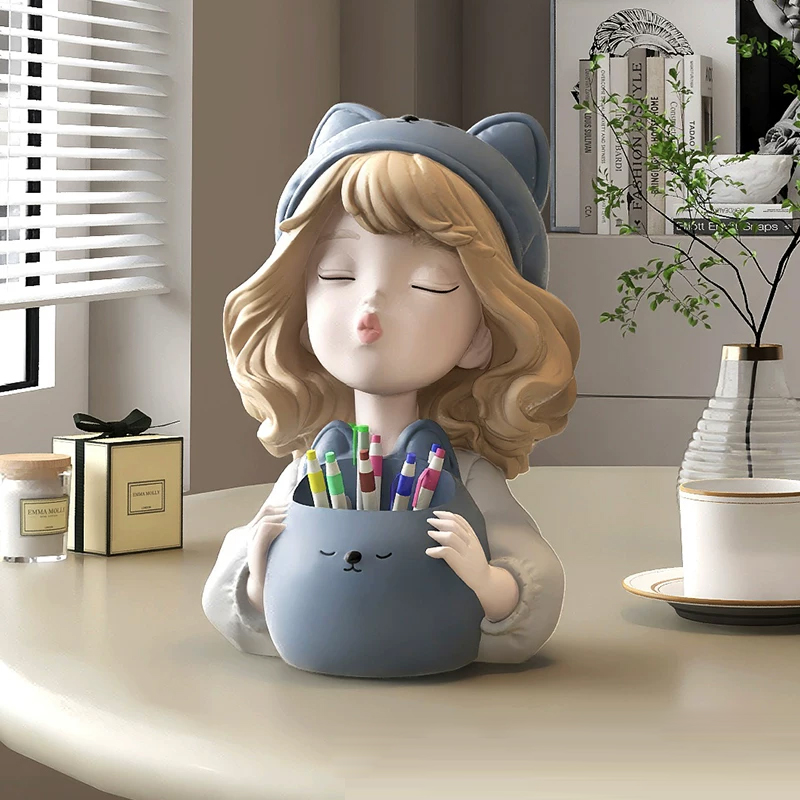 女の子のペン立て置物/収納ケース - オフィスデスク・子供部屋のインテリア・誕生日ギフト