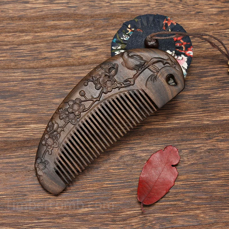 黒檀木くし ヘアブラシ 木製櫛 両面彫刻 梅の花 お守り 静電気防止 高級感 頭皮マッサージ 彫り花