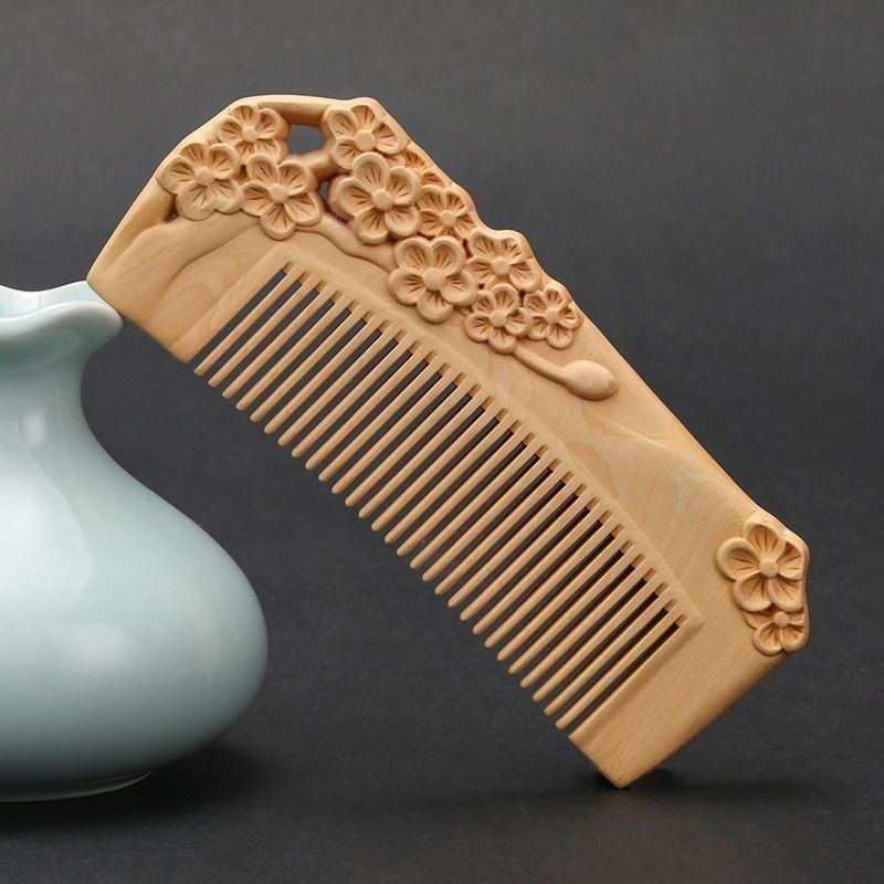 つげ櫛 コーム 木製櫛 くし 梅花 両面彫刻 静電気防止 美髪 頭皮マッサージ 抜け毛防止