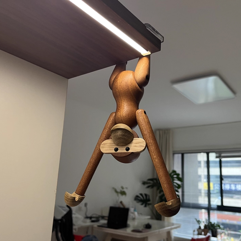 カイボイスン モンキー 木のオブジェ インテリア置物 動物フィギュア 猿 人形 おしゃれ リプロダクト 干支 母の日 ギフト 父の日 プレゼント 木製玩具