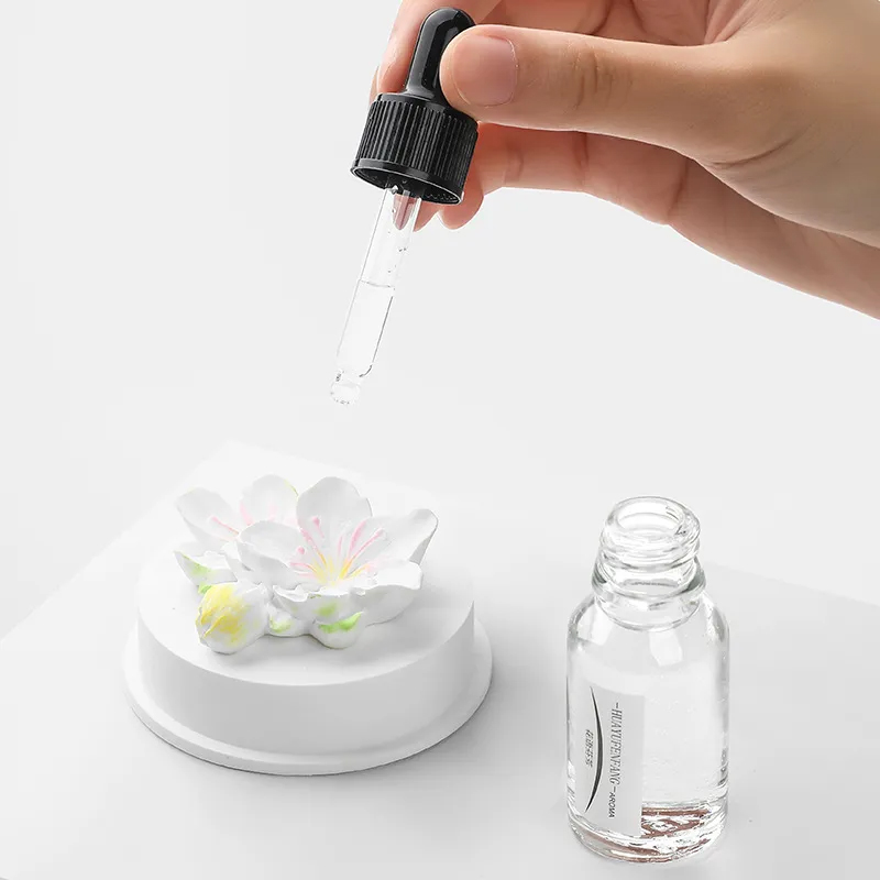 桜型 アロマストーン 石膏製 アロマ ディフューザー 水なし アロマオイル付き 車 室内 癒し ギフト