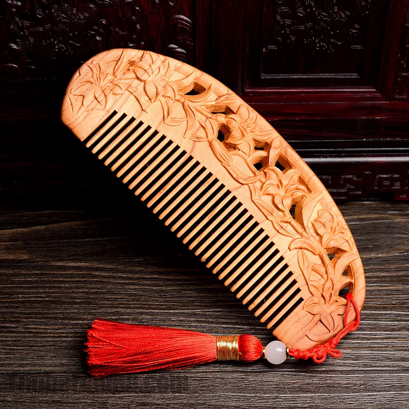 桃の櫛 ヘアブラシ 木の櫛 ユリ 両面彫刻 お守り 静電気防止 かっさ 血行促進 頭皮マッサージ 