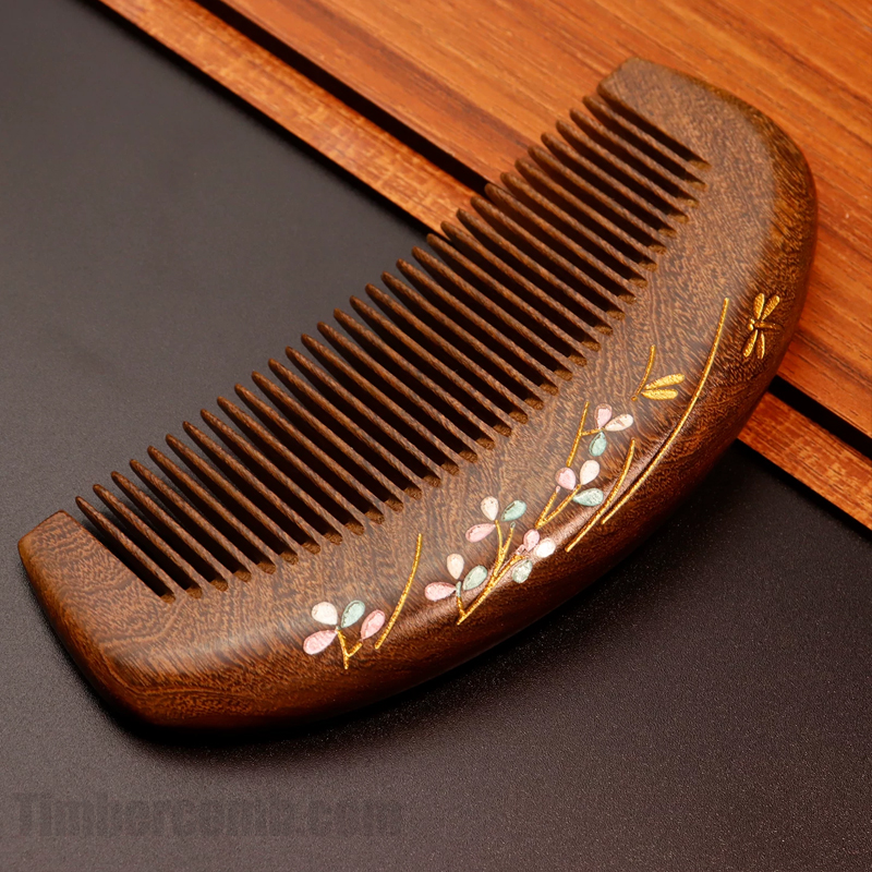 高級檀木櫛 木の櫛 くし 花 抜け毛防止 静電気防止 美髪 頭皮マッサージ 天然木