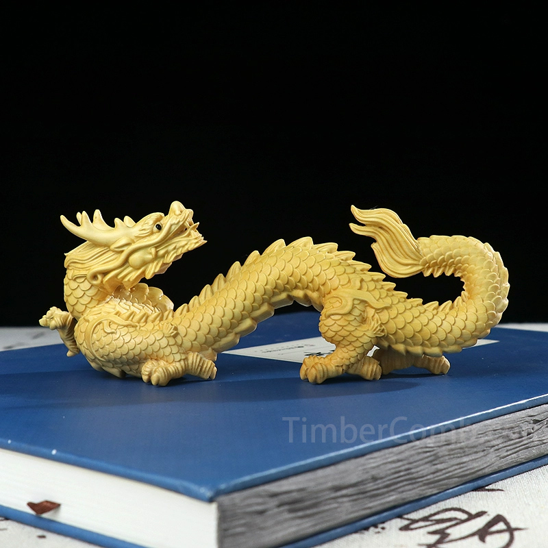 木彫りの龍の置物