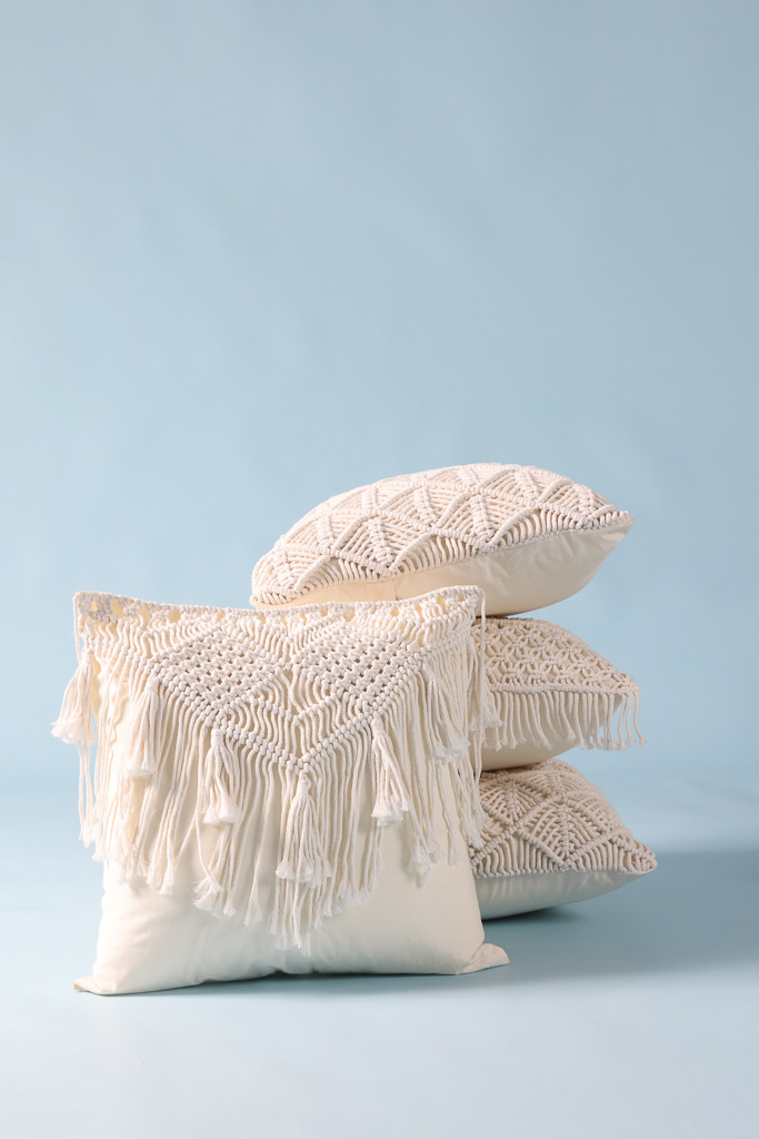 Agatha  Hand Knitting Cushion Cover, Triangular Tassels Style