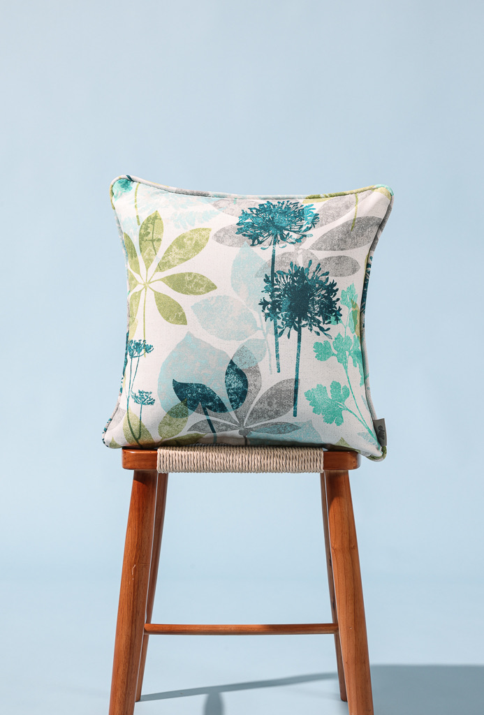 Soraya Spun Fabric Cushion Cover, Leafy