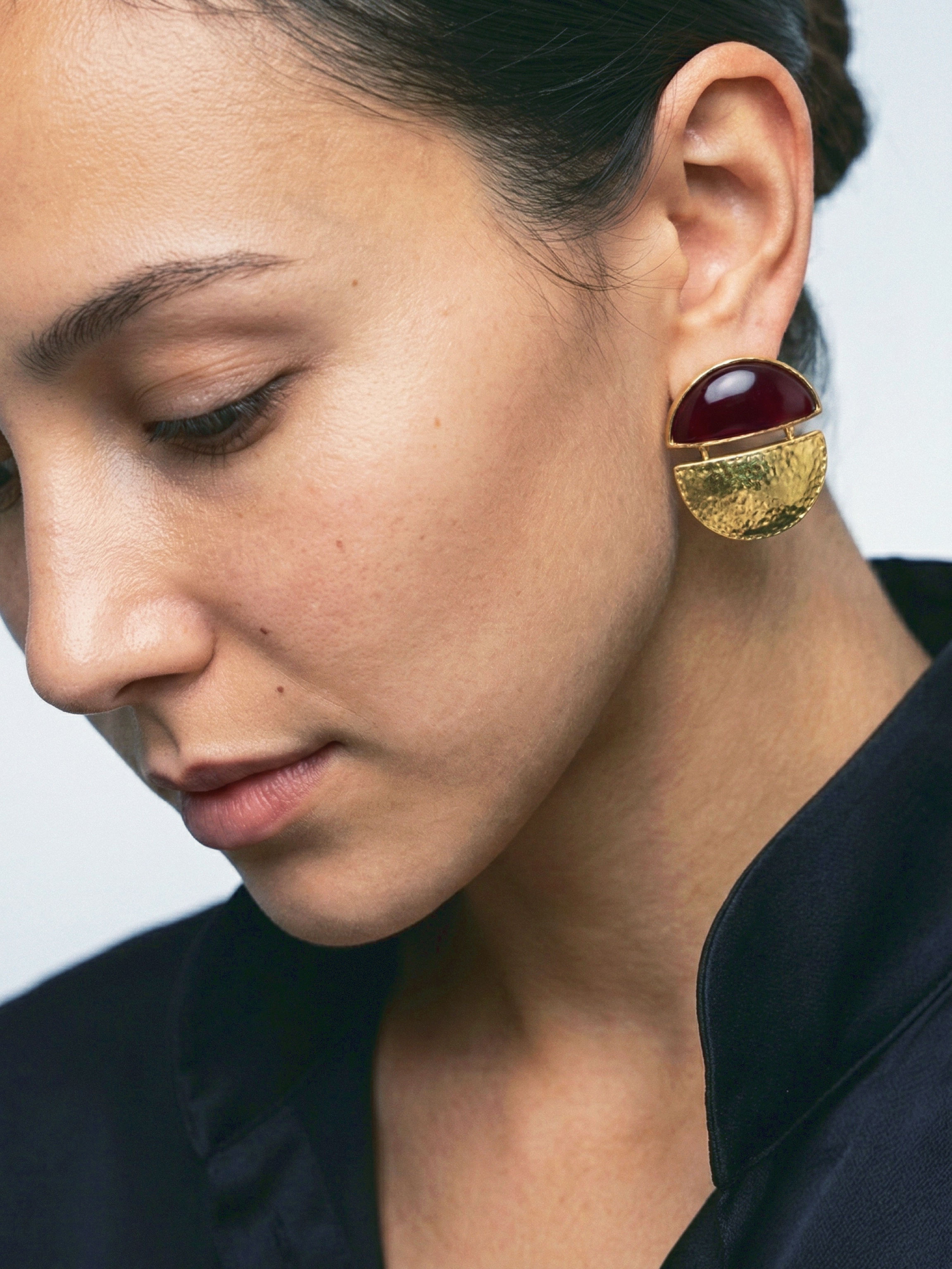 Gemstone Earrings with Hammer Texture